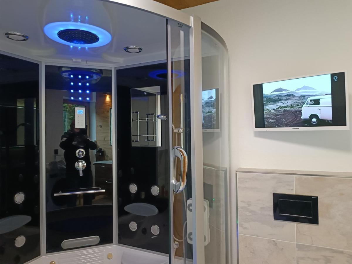 Luxus Ferienwohnung Chalet Seenaehe شالكينميهرين المظهر الخارجي الصورة